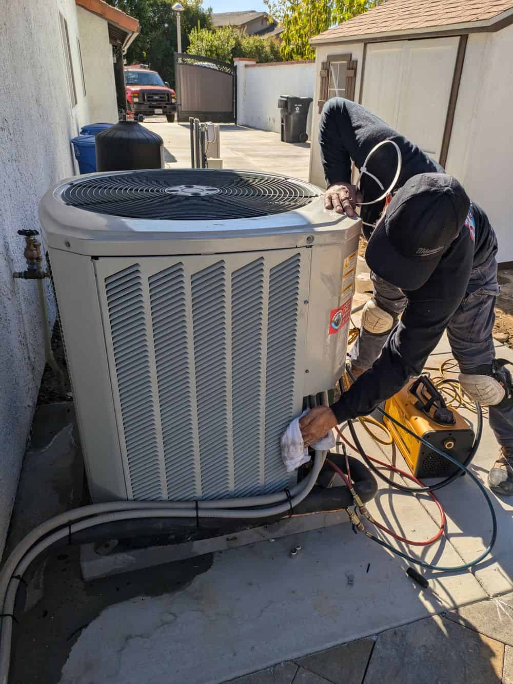 Air Conditioner Installation / Replacement image